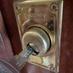 Cómo Saber si una Cerradura es de Seguridad: 7 Señales Clave